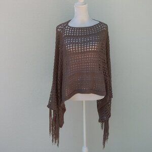 Catwalk Studio Poncho Sweater Women's Brown Taupe Small-Med Crochet with Fringe